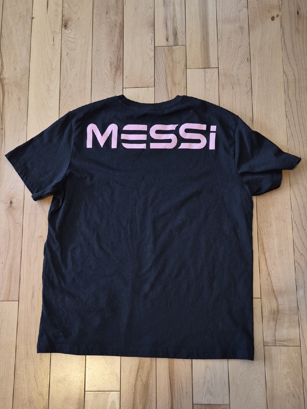 MESSI Men's Size Medium Black Logo Tee with Pink Accent - Picture 4 of 7